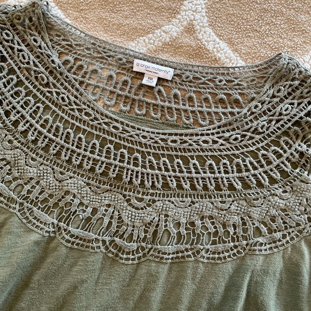 Liz Lange Olive Green Maternity Short Sleeve Top - Picture 4 of 7